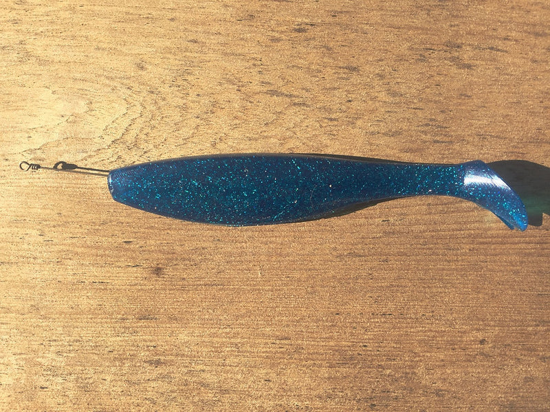 Fish Downsea 9" Long Pin Dredge Shad