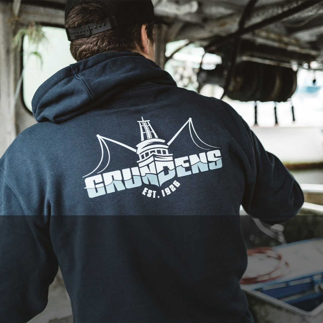 Sweaters & Hoodies