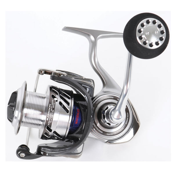 Daiwa Saltiga Bay Jigging/Spinning Reel | JB Tackle — J&B Tackle Co
